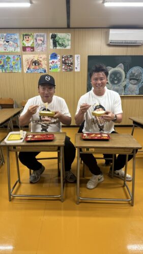 元ジャングルポケット斉藤さん、本庄に降臨！バームクーヘン販売で大盛り上がり！