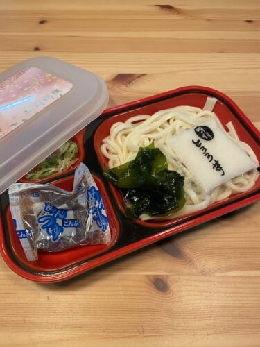 ～本日から暖かい麺から冷たい麺に代わります～